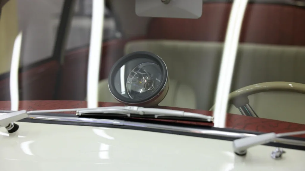 세상 단 하나뿐인 포르쉐 356 A 원오프 발견, 10년 복원 대서사 4 Restored Porsche 356 A 1958 factory one off full of special requests 9 https://mobilityground.com/wp-content/uploads/2025/08/Restored-Porsche-356-A-1958-factory-one-off-full-of-special-requests-1.webp