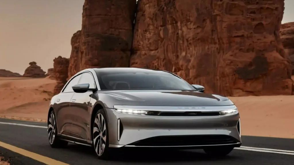 삼성SDI 배터리 1205km 기네스 신기록, 한국 배터리 기술력 세계 입증 1 사진2 루시드 에어 그랜드 투어링 https://mobilityground.com/wp-content/uploads/2025/08/사진2-루시드-에어-그랜드-투어링.webp