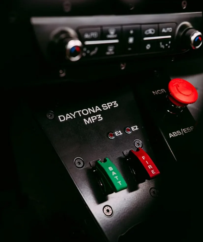 페라리가 과거에 파괴했던 테스트카 데이토나 SP3, 컬렉터가 노린다 4 화면 캡처 2025 08 28 233436 https://mobilityground.com/wp-content/uploads/2025/08/화면-캡처-2025-08-28-233515.webp