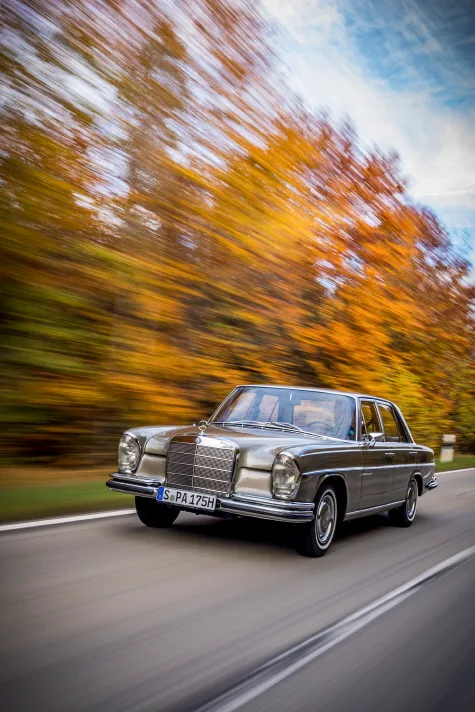 Mercedes-Benz 108/109 series, Style icons in the luxury class 2 메르세데스-벤츠 럭셔리 클래식카, Style icons in the luxury class: 60 years of Mercedes-Benz model series 108/109