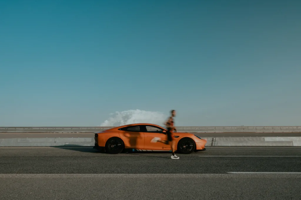 메르세데스-AMG 아디다스가 협업, Mercedes-AMG and adidas: Partnership set out to challenge the limits of speed through radical innovation