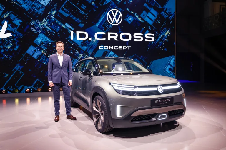 World premiere at the IAA: with the ID. CROSS Concept, Volkswagen is presenting a compact SUV for affordable electric mobility