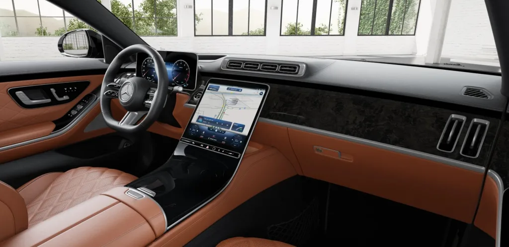 사진 3 S 450 4MATIC 스탠다드 휠베이스 나이트 에디션 인테리어 https://mobilityground.com/wp-content/uploads/2025/09/사진-1-S-450-4MATIC-스탠다드-휠베이스-나이트-에디션.webp