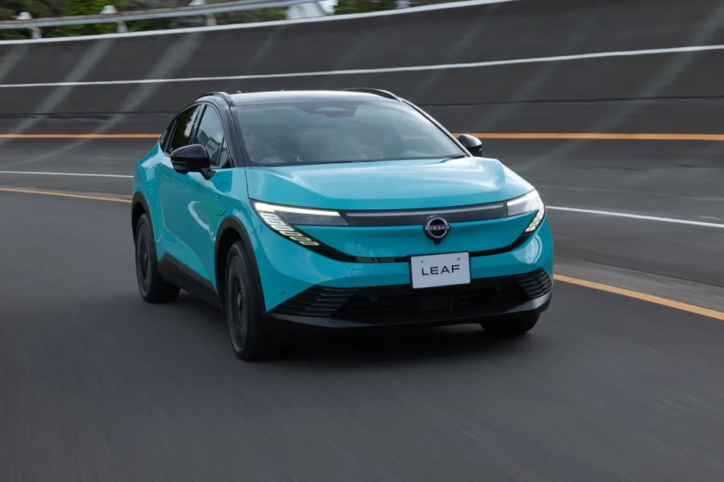 702km 달리고 35분 급속 충전! 닛산 리프 B7 일본 전용 모델 출시 8 0928 LEAF 016 https://mobilityground.com/wp-content/uploads/2025/10/0928-LEAF_014.webp