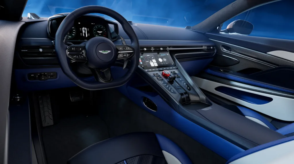 애스턴마틴, 'S'의 전통 이어갈 울트라 럭셔리 스포츠카 DB12 S 출시 10 Aston Martin DB12 S 17 https://mobilityground.com/wp-content/uploads/2025/10/Aston-Martin-DB12-S_01.webp