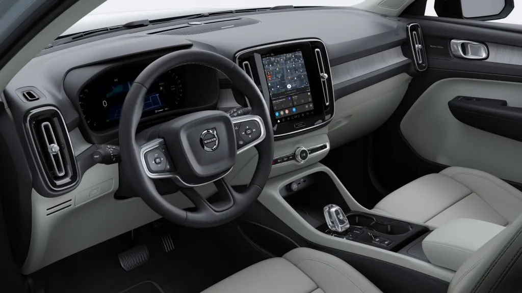 볼보 2026년식 XC40 출시… 다크 테마 추가하고 5,190만원부터 6 사진자료6 볼보자동차코리아 프리미엄 컴팩트 SUV ‘XC40 2026년식 모델 공식 출시 https://mobilityground.com/wp-content/uploads/2025/10/사진자료9_볼보자동차코리아-프리미엄-컴팩트-SUV-‘XC40-2026년식-모델-공식-출시.webp