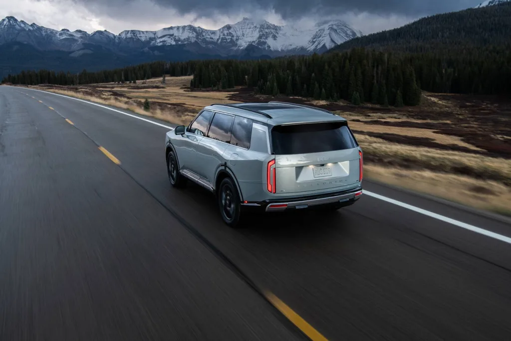 기아 텔루라이드, INTRODUCING THE ALL-NEW 2027 KIA TELLURIDE: FIRST-EVER HYBRID, INCREASED X-PRO CAPABILITY ELEVATE THE THREE-ROW SUV