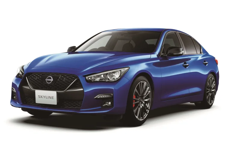 닛산 스카이라인, 日産自動車「スカイライン」を一部仕様向上、あわせて特別限定車「400R Limited」を発表