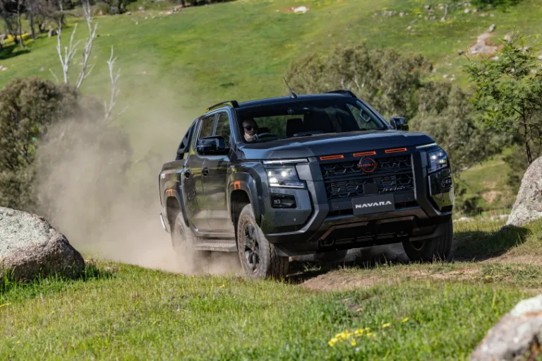닛산 나바라, Nissan NAVARA, オーストラリアで新型ピックアップトラック「ナバラ」を発表