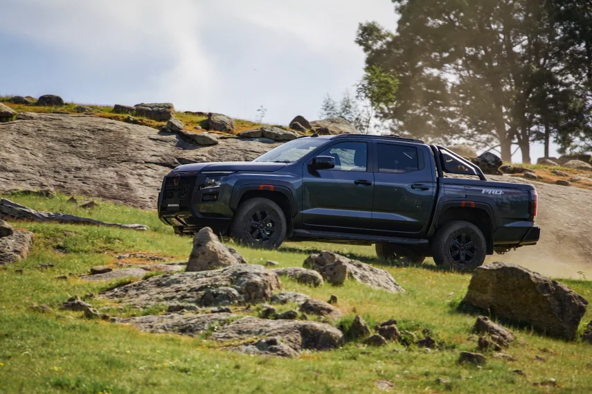 251120 01 2026NissanNavaraPRO 07 https://mobilityground.com/wp-content/uploads/2025/11/251120-01_2026NissanNavaraPRO_01.webp