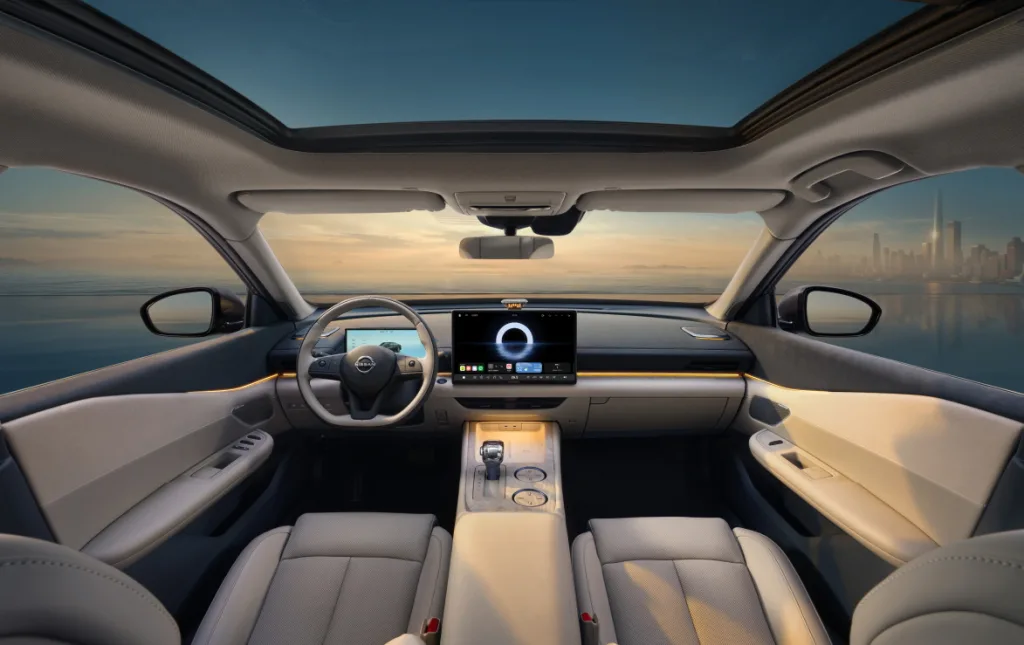 닛산 티아나, 화웨이 하모니 스페이스 5.0 세계 최초 탑재 6 251121 01 TEANA 016 https://mobilityground.com/wp-content/uploads/2025/11/251121-01_TEANA_001.webp