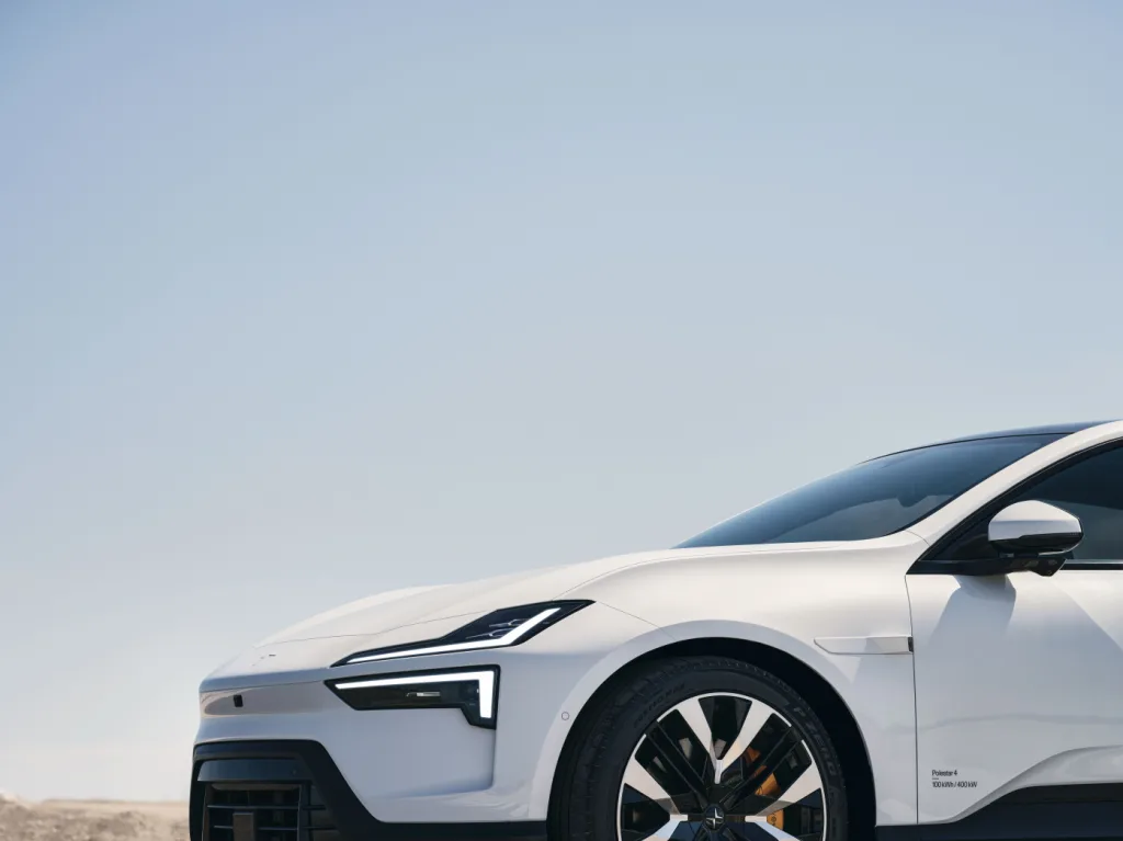 Polestar 4 is the first EV to intergrate Google Maps' live lane guidance 2 폴스타 4, Polestar first to integrate Google Maps’ live lane guidance – a new navigation experience on the driver display in Polestar 4