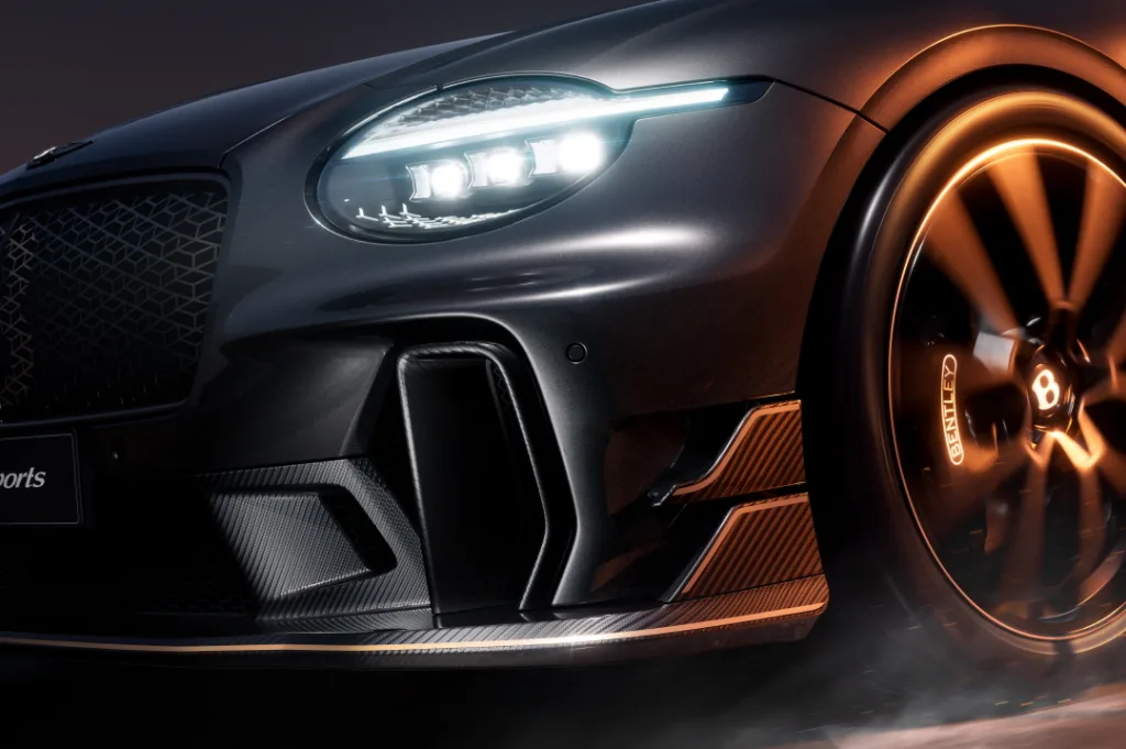 벤틀리 슈퍼스포츠 500대 한정 공개, 100년 만 부활 6 7 New Supersports intake detail https://mobilityground.com/wp-content/uploads/2025/11/1-New-Supersports-front-3qtr.webp