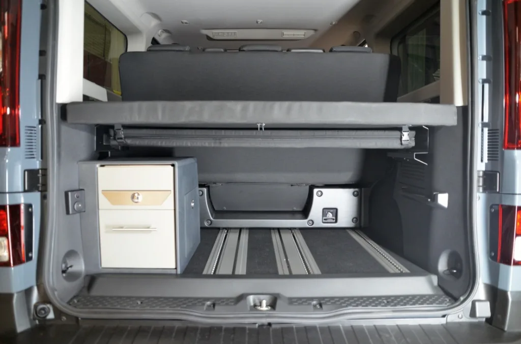 르노 트래픽 에스카파드 보르도 공개, 2026년 초 유럽 출시 3 Renault Trafic Escapade 3 https://mobilityground.com/wp-content/uploads/2025/11/Renault-Trafic-Escapade-4.webp