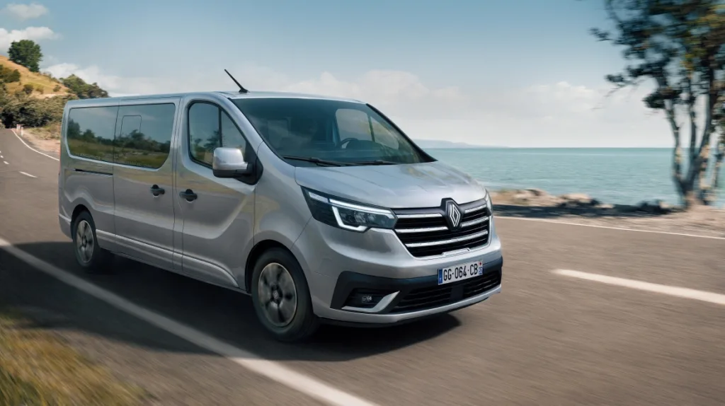 르노 트래픽 에스카파드 보르도 공개, 2026년 초 유럽 출시 1 Renault Trafic Escapade 4 https://mobilityground.com/wp-content/uploads/2025/11/Renault-Trafic-Escapade-4.webp
