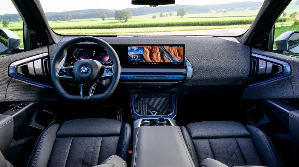 사진4 BMW 코리아 강력한 성능과 첨단 사양 갖춘 ‘뉴 X3 30 xDrive M 스포츠 패키지 프로 출시 https://mobilityground.com/wp-content/uploads/2025/11/사진2-BMW-코리아-강력한-성능과-첨단-사양-갖춘-‘뉴-X3-30-xDrive-M-스포츠-패키지-프로-출시.webp