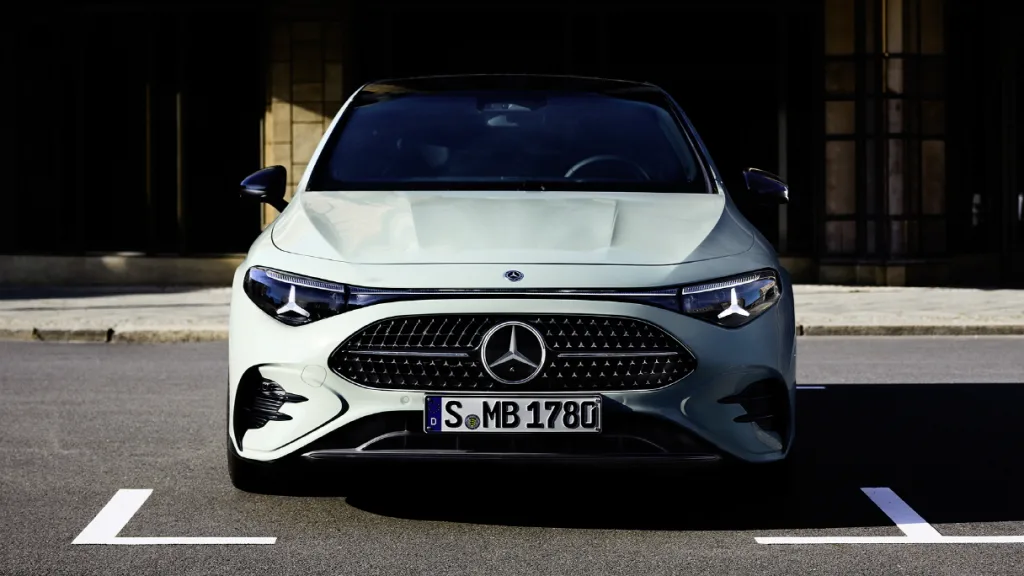 High-tech, electrified, highly efficient: the all-new CLA hybrid now available to order