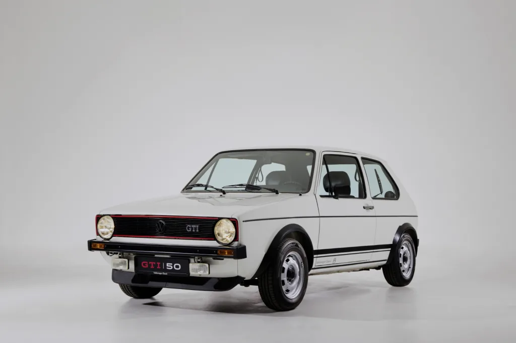 Volkswagen Golf GTI Celebrates 50th Anniversary 2 폭스바겐 골프 GTI 50주년, The original turns 50 – Volkswagen celebrates five decades of GOLF GTI in 2026