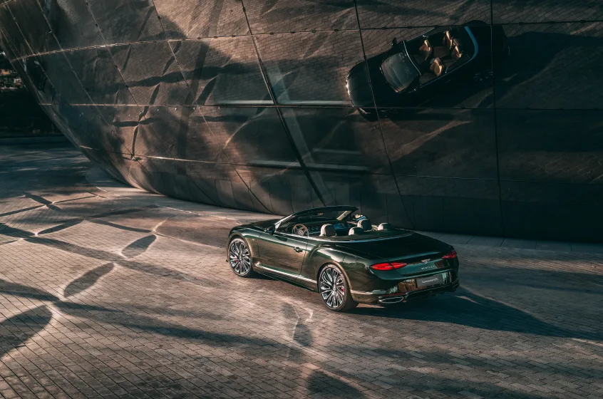 Bentley Mulliner Introduce 3 One off Dutch Masters Collection 