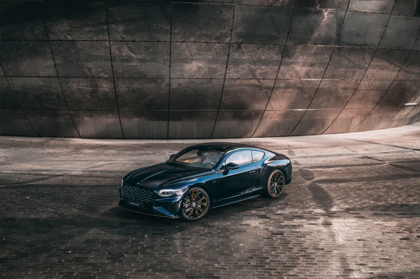 벤틀리, 컨티넨탈 GT 더치 마스터 에디션 공개, 단 3대 원오프 컬렉 4 Dutch Masters 2 https://mobilityground.com/wp-content/uploads/2025/12/Dutch-Masters-1.webp