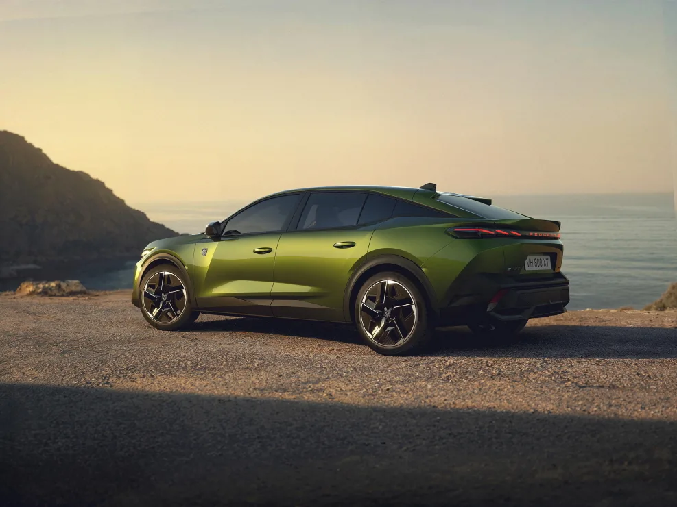 PEUGEOT E408 2601STYP 002 FR https://mobilityground.com/wp-content/uploads/2026/01/PEUGEOT_408_2601STYP_230_FR.webp