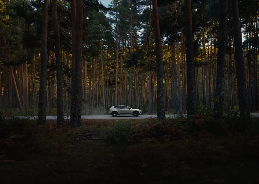 볼보 EX60 크로스 컨트리 공개,유럽 사전주문 시작, 올해 후반 출시 6 Volvo EX60 Cross Country6 https://mobilityground.com/wp-content/uploads/2026/01/Volvo_EX60_Cross_Country10.webp