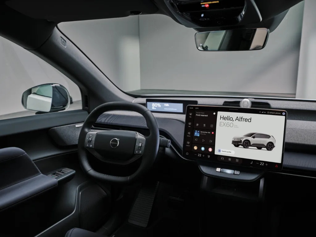 Volvo EX60 Cross Country Studio7 https://mobilityground.com/wp-content/uploads/2026/01/Volvo_EX60_Cross_Country_Studio34.webp