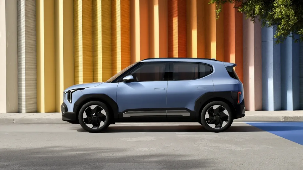 기아 EV2 세계 최초 공개, 61.0kWh 배터리 최대 448km 주행거리 7 사진 3 EV2 외장 https://mobilityground.com/wp-content/uploads/2026/01/사진-1-EV2-외장.webp