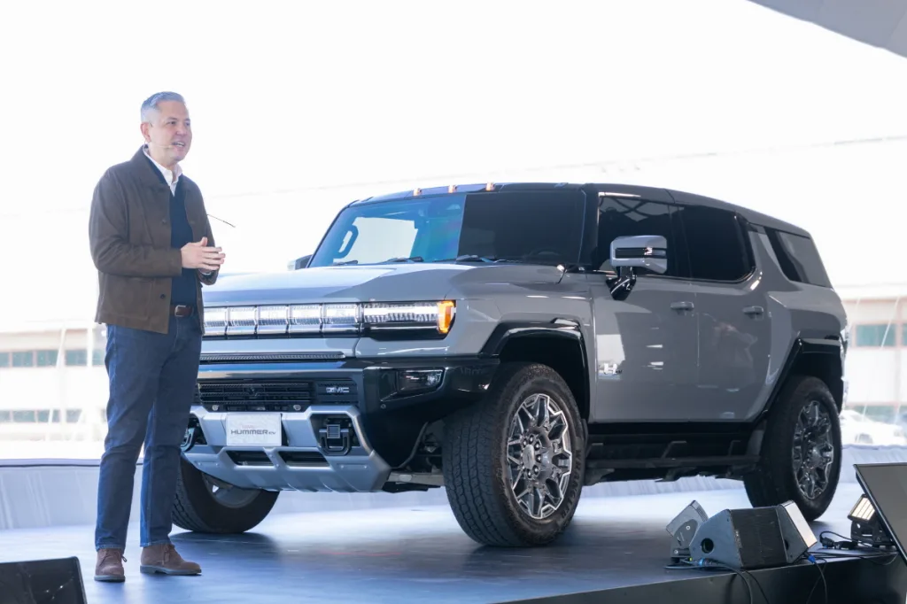 GMC 브랜드 데이 개최, 허머 EV·아카디아·캐니언 한국 출시 발표 2 사진 7 GM 한국사업장 사장 헥터 비자레알 https://mobilityground.com/wp-content/uploads/2026/01/사진-2-GMC-브랜드데이_신차-3종.webp