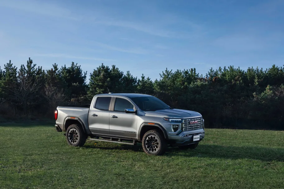 사진 7 GMC 캐니언 https://mobilityground.com/wp-content/uploads/2026/01/사진-5-GMC-캐니언.webp