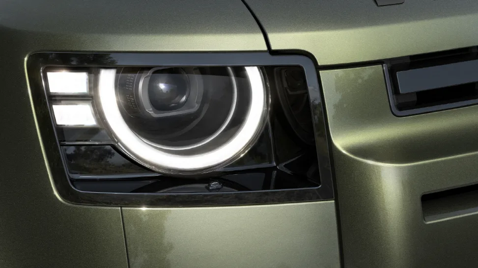 사진자료 뉴 디펜더 2026년형 울스톤 그린 7 https://mobilityground.com/wp-content/uploads/2026/01/사진자료_뉴-디펜더-2026년형-울스톤-그린-1.webp