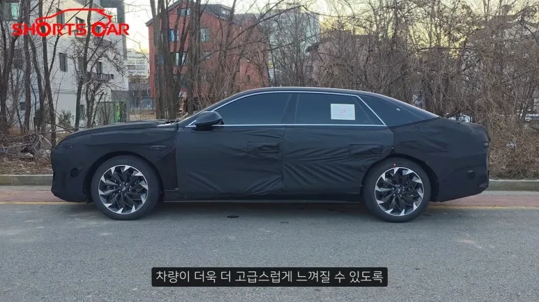 제네시스보다 더 좋으면 어떻게 해? 그랜저 페이스리프트 실내가... 5 스크린샷 2026 01 07 144249 https://mobilityground.com/wp-content/uploads/2026/01/스크린샷_2026-01-07_143958.webp