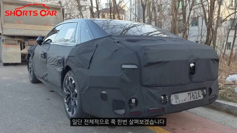 제네시스보다 더 좋으면 어떻게 해? 그랜저 페이스리프트 실내가... 7 스크린샷 2026 01 07 144424 https://mobilityground.com/wp-content/uploads/2026/01/스크린샷_2026-01-07_143958.webp