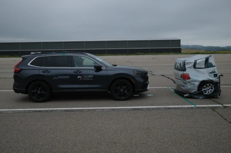 급발진 의심사고 페달오조작 방지장치 평가사진