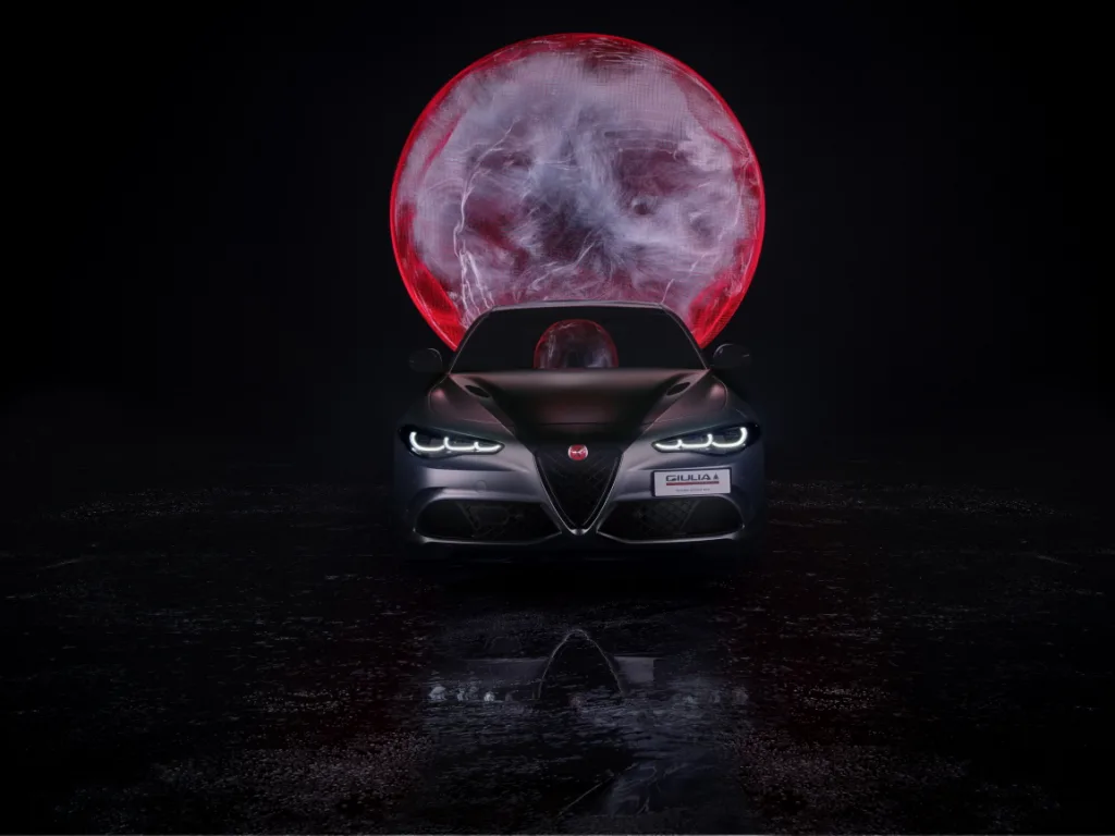 알파로메오 줄리아 콰드리폴리오 루나 로싸, Blown in by the Wind, Forged by Passion: Alfa Romeo Giulia Quadrifoglio Luna Rossa debuts as the most extreme Quadrifoglio ever