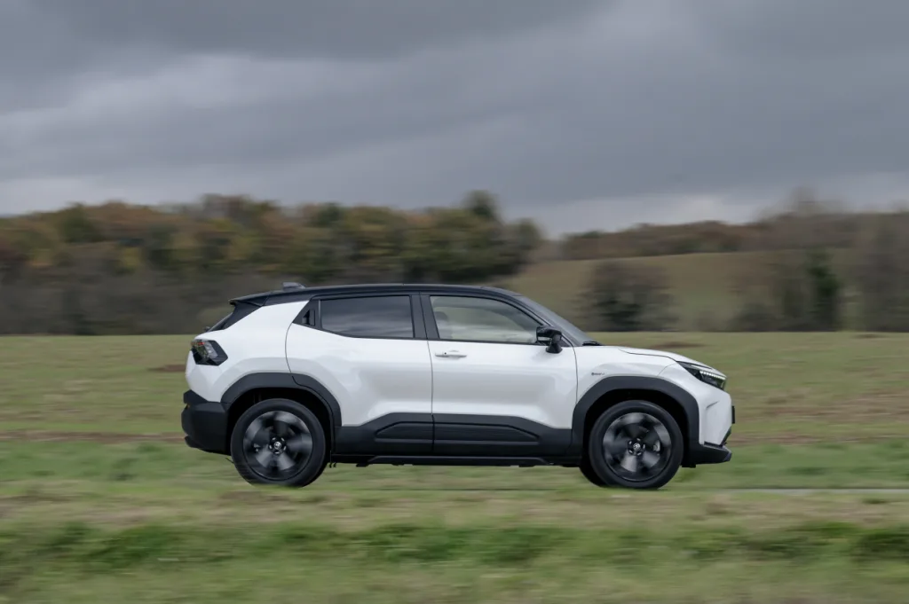 토요타 어반 크루저, 유럽 시장에서 기아 EV3 경쟁 모델인가? 5 토요타 어반 크루저, The all-new Toyota Urban Cruiser