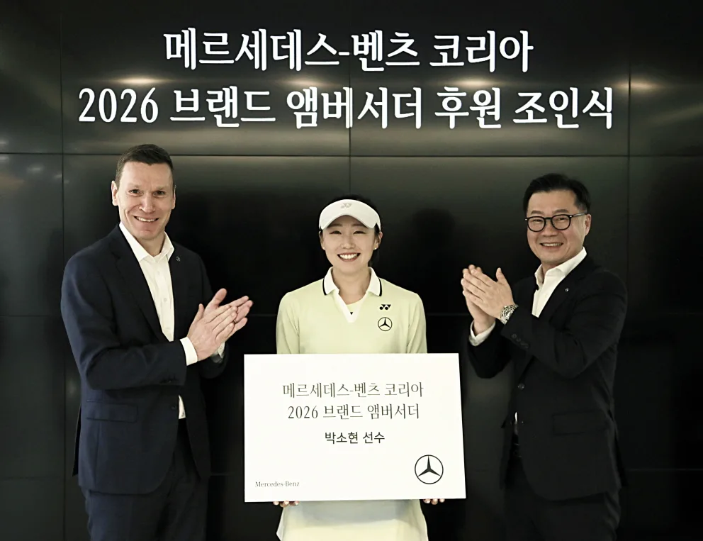 사진 1 메르세데스 벤츠 코리아 2026년 브랜드 앰버서더로 한국 여자 테니스 에이스 박소현 선수 선정 https://mobilityground.com/wp-content/uploads/2026/02/사진-1-메르세데스-벤츠-코리아-2026년-브랜드-앰버서더로-한국-여자-테니스-에이스-박소현-선수-선정.webp