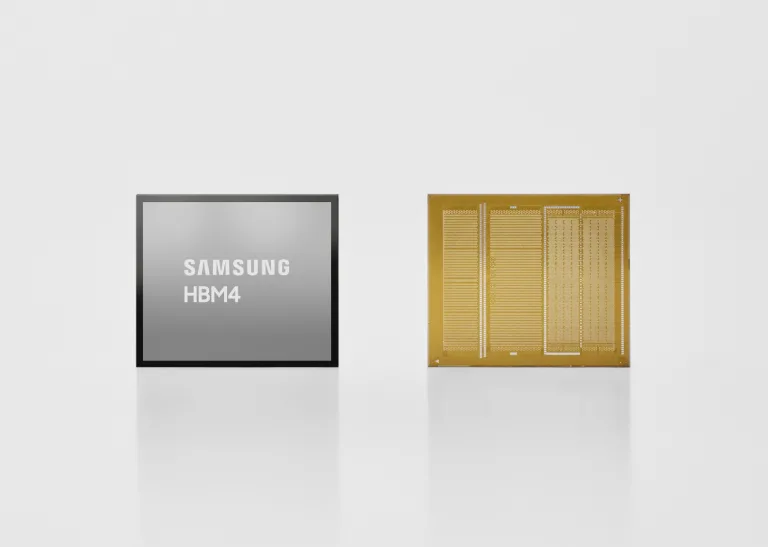 삼성전자 HBM4 제품 사진, Samsung Ships Industry-First Commercial HBM4 With Ultimate Performance for AI Computing