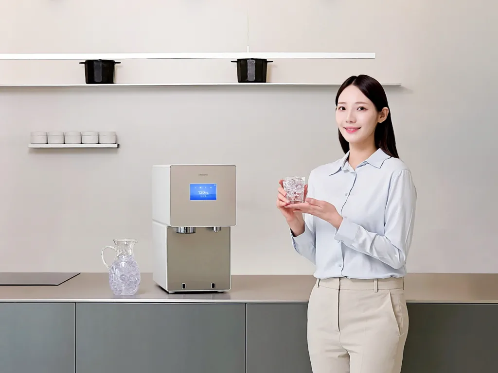 삼성 비스포크 AI 얼음정수기 신제품 출시, 하루 8kg 제빙 성능은? 1 얼음정수기 신제품 보도사진 1 https://mobilityground.com/wp-content/uploads/2026/02/얼음정수기-신제품-보도사진-1.webp