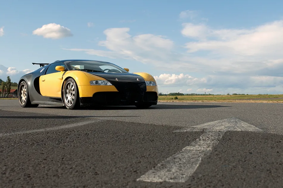 07 2601 Loris Bicocchi 1rst Drives Veyron 1 https://mobilityground.com/wp-content/uploads/2026/03/10-2601-Loris-Bicocchi-1rst-Drives-Veyron.webp