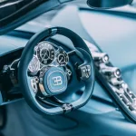 부가티 투르비온, Masterpiece within a masterpiece: Bringing haute horlogerie to the Bugatti Tourbillon