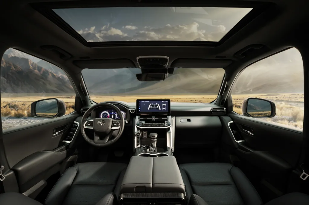 토요타 랜드크루저, Toyota Land Cruiser 300 Performance Hybrid: Power without compromises