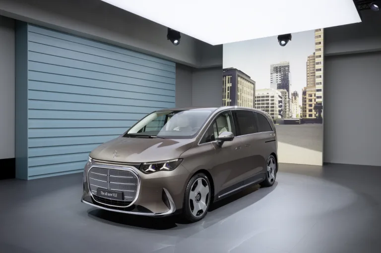 메르세데스-벤츠 일렉트릭 VLE, Redefining space in a new era: the all-new electric Mercedes-Benz VLE