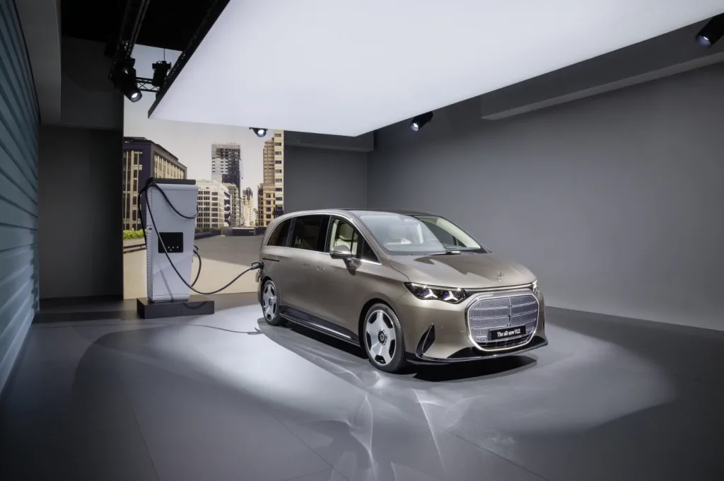 메르세데스-벤츠 VLE 300 전기 700km 이상, 15분 충전 2회 2 26c0010 033 https://mobilityground.com/wp-content/uploads/2026/03/26c0010_001.webp