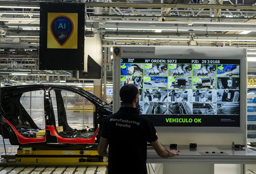 Excellence REady 2 https://mobilityground.com/wp-content/uploads/2026/03/Renault-Group-futuREady-Strategy-Day-2026.webp