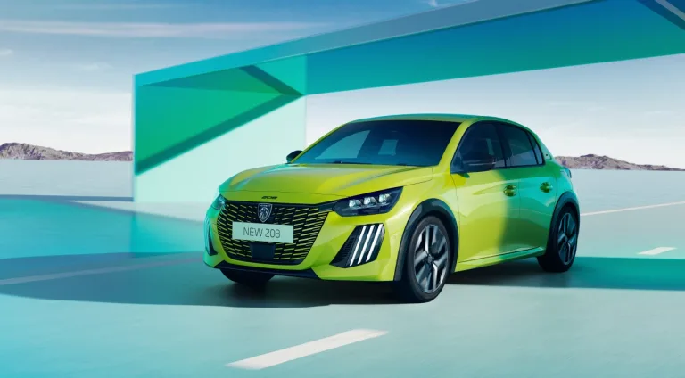 푸조 208 터보 100 엔진 탑재, PEUGEOT PRESENTS ITS NEW ‘TURBO 100’ ENGINE. DESIGNED TO EXTEND DRIVING PLEASURE.