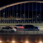 기아 심포니 오브 EV 테크놀로지'에서 (좌측부터) EV3, EV4, EV5가 도심을 주행하는 장면