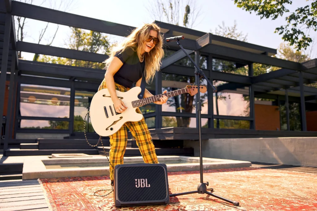 사진5 JBL BandBox Trio https://mobilityground.com/wp-content/uploads/2026/03/사진1-JBL-BandBox-Solo.webp