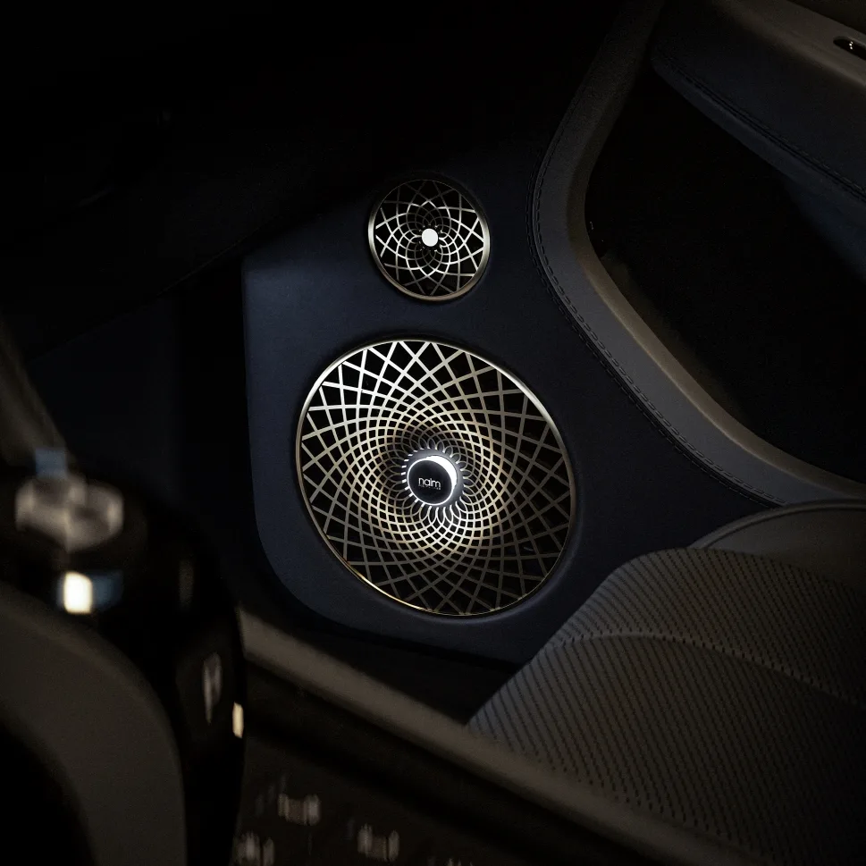 벤틀리 더 비르투오소 콜렉션, 18개 스피커가 만드는 천상의 사운드 경험 1 참고사진 벤틀리 네임 포 뮬리너 3 https://mobilityground.com/wp-content/uploads/2026/03/참고사진_벤틀리-컨티넨탈-GTC-더-비르투오소-콜렉션-2.webp