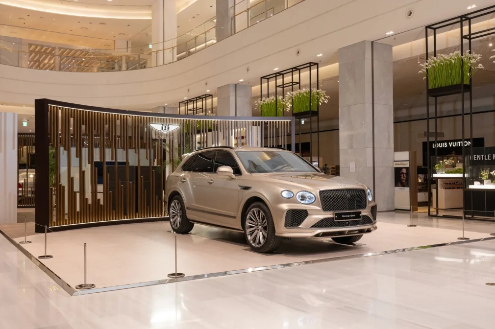 참고사진 벤틀리서울 현대백화점 판교점서 벤틀리 팝업 앤 모어 스페셜 팝업 오픈 3 https://mobilityground.com/wp-content/uploads/2026/03/참고사진_벤틀리서울-현대백화점-판교점서-벤틀리-팝업-앤-모어-스페셜-팝업-오픈-1.webp